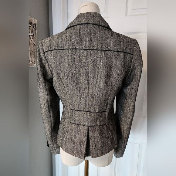 In Wear Brown Blazer - Size 8 - Picture 5 of 8